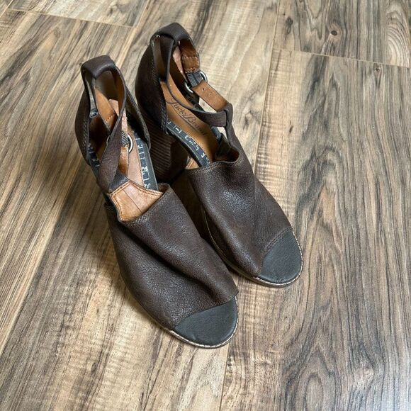 Lucky brand peep toe sandals 7 - Picture 1 of 5